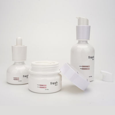 Круглые белые бутылки капельницы 30ml, портативная повторно используя упаковка бутылки лосьона